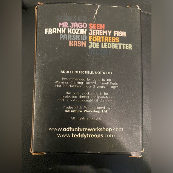 Teddy Troops Series 03 Fortress Förtress Toy Vinyl Figure Collectible - Picture 4 of 4